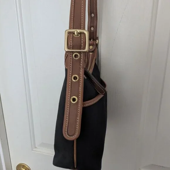 Coach vintage Cavas Leather  Shoulder Bag Crossbody Black Brown - Picture 6 of 16